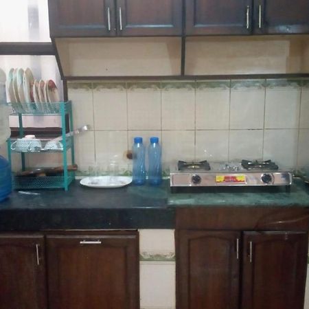 Mufis Homestay, Emerald Compound, New Palam Vihar-2 Gurgaon Luaran gambar