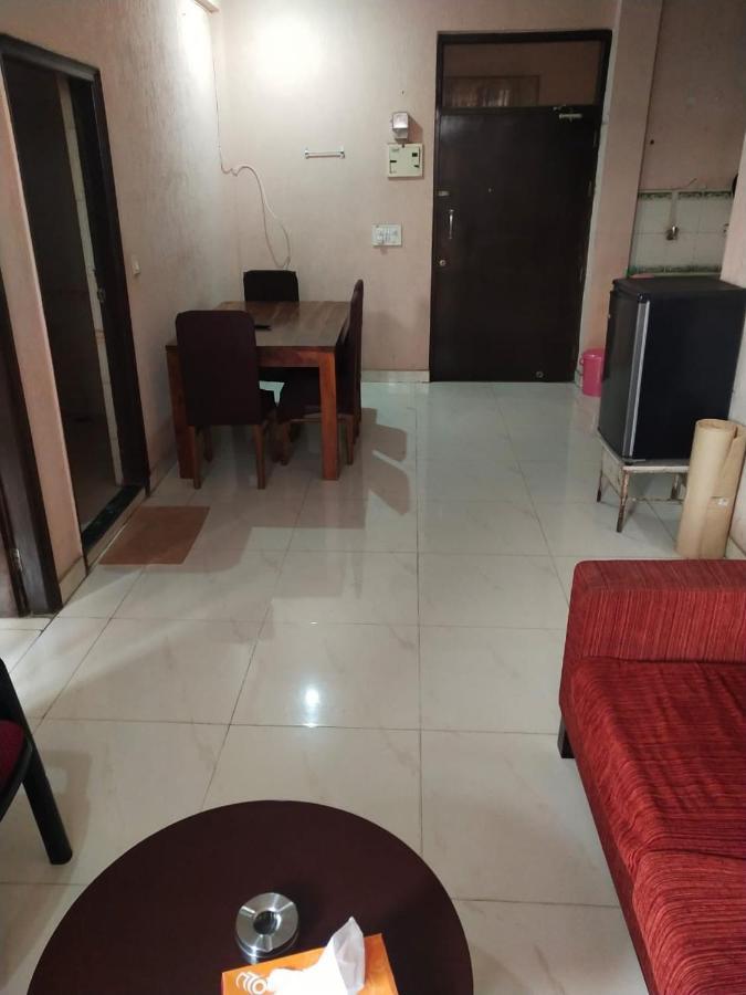 Mufis Homestay, Emerald Compound, New Palam Vihar-2 Gurgaon Luaran gambar