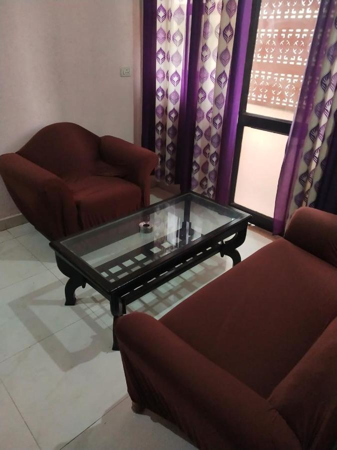 Mufis Homestay, Emerald Compound, New Palam Vihar-2 Gurgaon Luaran gambar